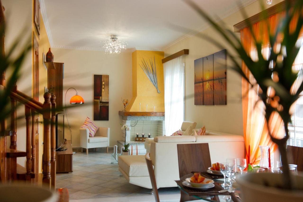 Lefkas City Apartments & Suites Lefkada City Екстер'єр фото